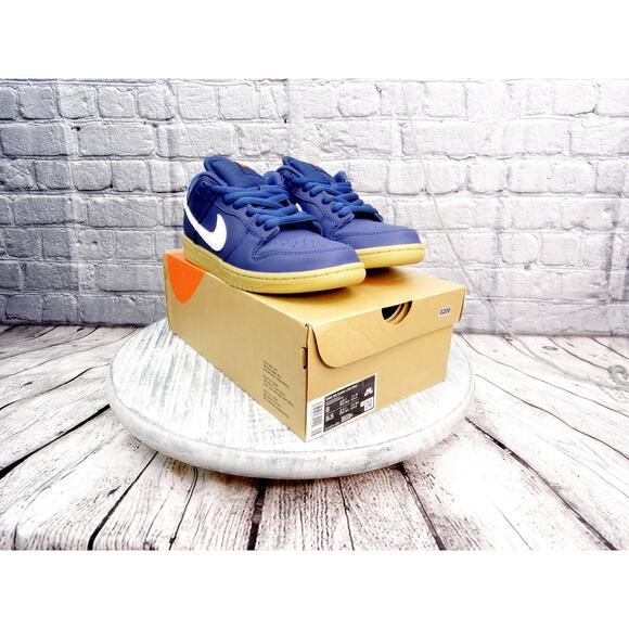 Nike SB Dunk Low Pro Navy White Navy Marine Men Size 8 Used OG Box - Picture 1 of 15